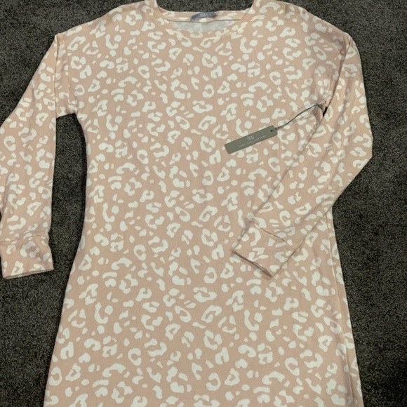 Brand new with tags, Tart Collections luxurious pink leopard sweater Small. - Picture 1 of 5